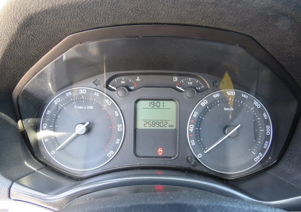 Skoda Octavia cena 16900 przebieg: 258000, rok produkcji 2007 z Mielec małe 781